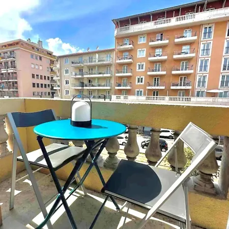 Appartement Magnifique 2 Pieces A Cote De La *